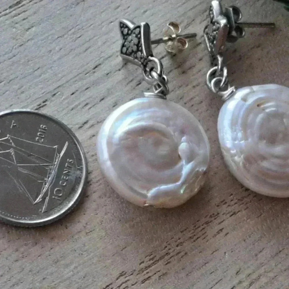 925 sterling silver and baroque coin pearl earrings - Picture 3 of 4